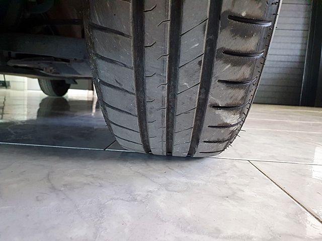 Volkswagen Polo, ordenador, aire acondicionado...