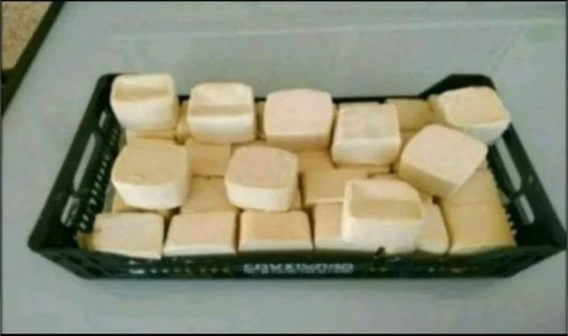 Urge venta. 6 trozos de jabón 6€