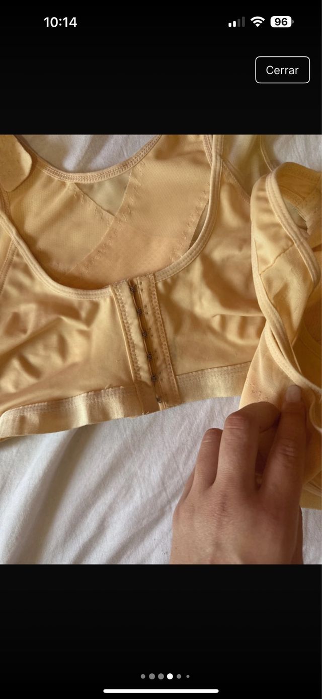 Sujetador postquirúrgico beige