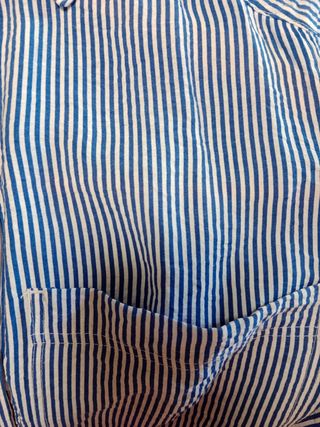 2 camisas verano: azul y blanca a rayas azul 