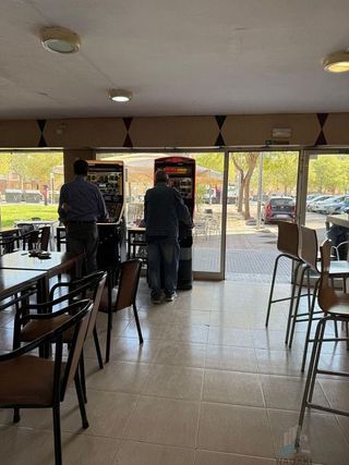 Local comercial en venta en Torrent Ballester en Viladecans