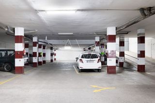 Garaje en venta en Sant Just Desvern