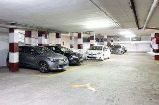 Garaje en venta en Sant Just Desvern