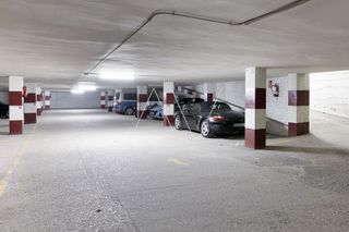 Garaje en venta en Sant Just Desvern