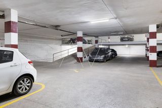 Garaje en venta en Sant Just Desvern