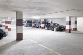 Garaje en venta en Sant Just Desvern