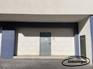 Local comercial en venta en Vilafortuny - Cap de Sant Pere en Cambrils