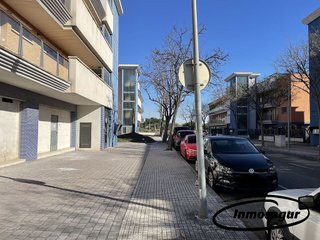 Local comercial en venta en Vilafortuny - Cap de Sant Pere en Cambrils