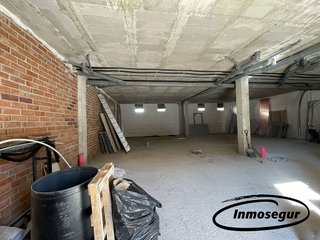 Local comercial en venta en Vilafortuny - Cap de Sant Pere en Cambrils