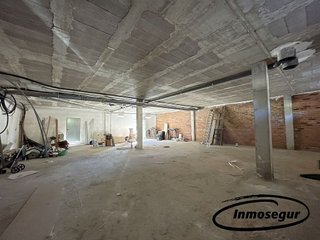 Local comercial en venta en Vilafortuny - Cap de Sant Pere en Cambrils