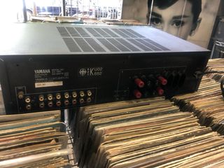 Amplificador Yamaha AX-380 - Estéreo