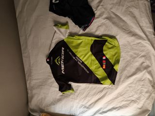 Equipación ciclismo Merida Talla M