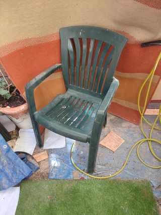 Silla exterior verde