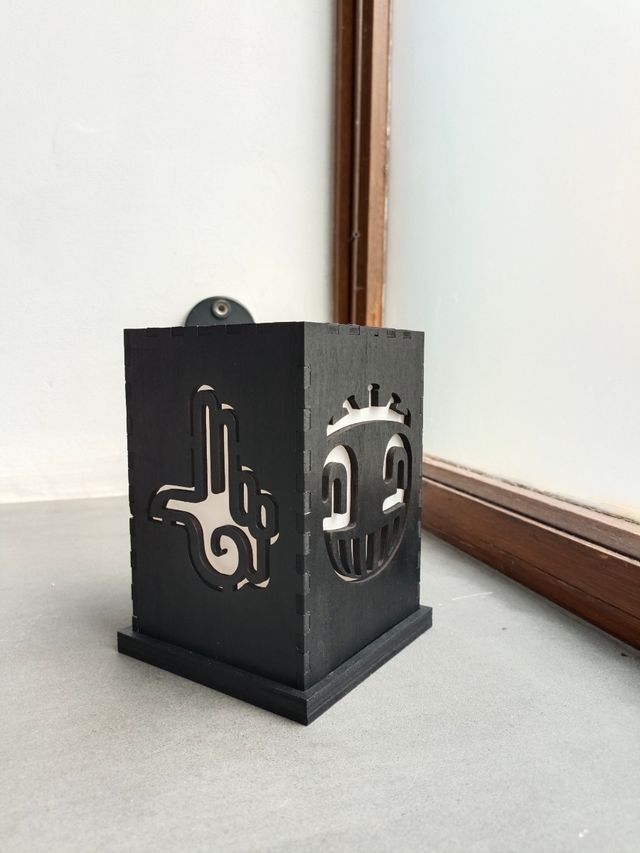 Lampada ornamentale Spiral Tribe - Legno