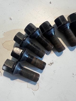 Tornillos BMW serie Fxx validos para F30/F32