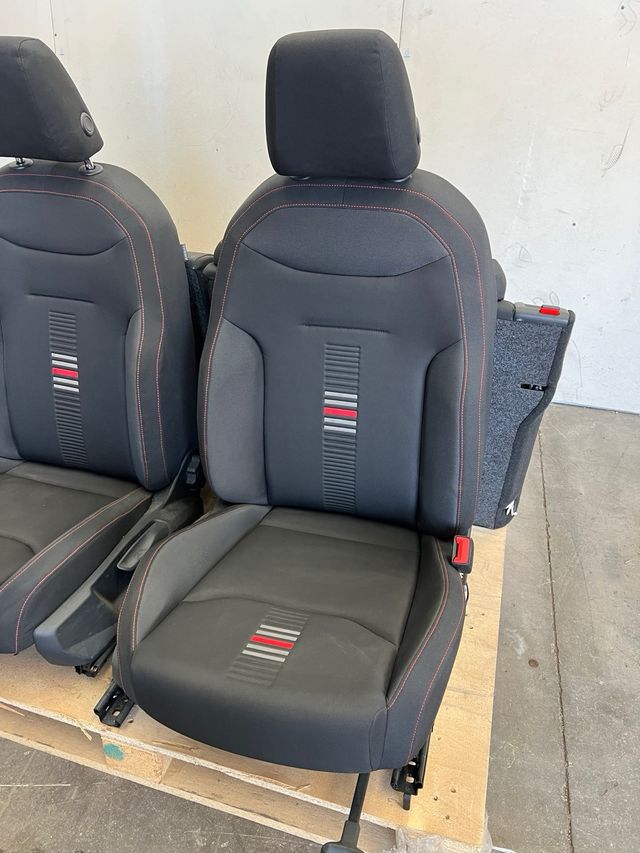 Interior Asientos Seat Ibiza FR 5 puertas 1 de  2