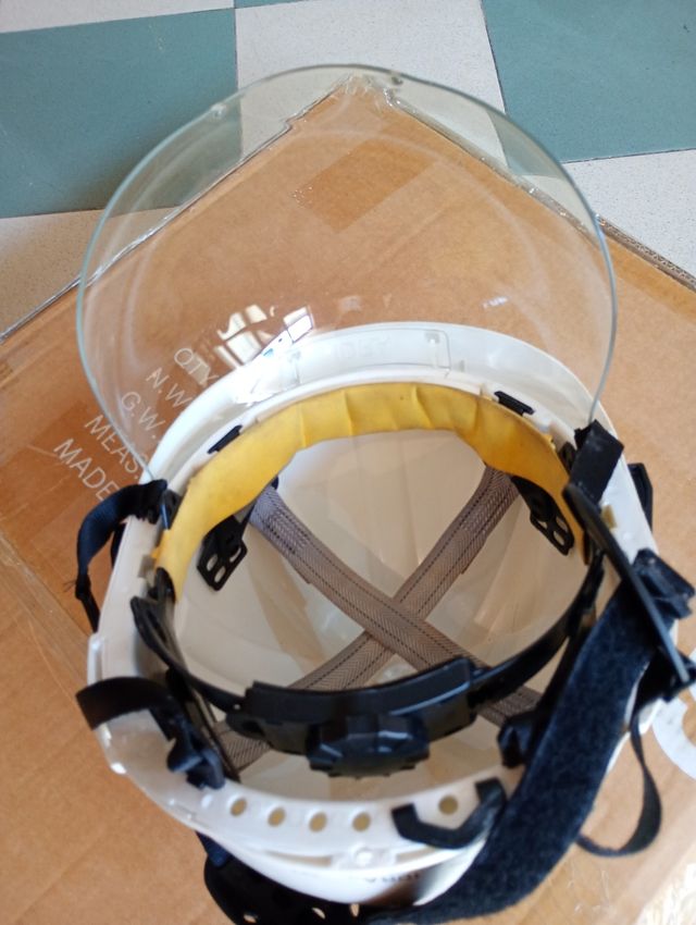 Casco IDRA con pantalla