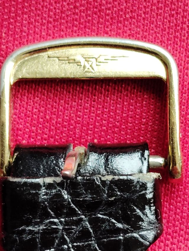 Longines caballero Quarzt chapado en oro 410€