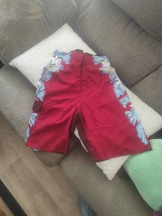 Bañador rojo, burdeos y azul - Talla M