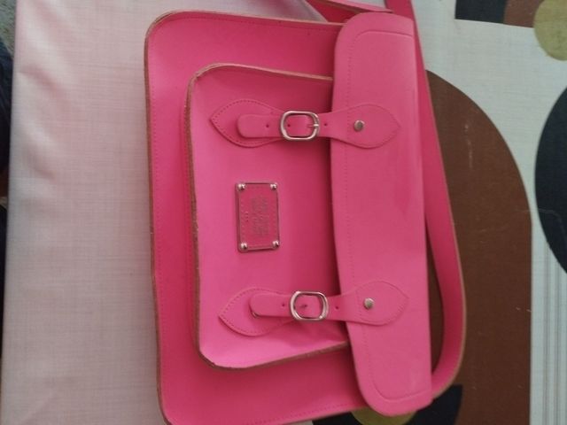 Bolso bandolera rosa