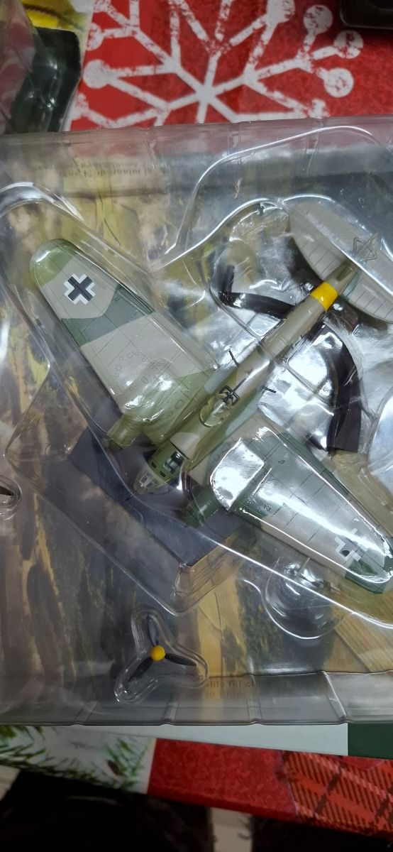 Bombardieri ww2 1 144