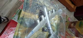 Bombardieri ww2 1 144