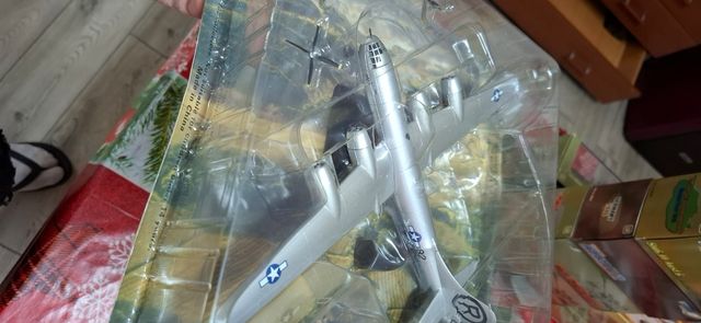 Bombardieri ww2 1 144