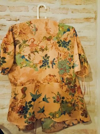 Kimono beige estampado
