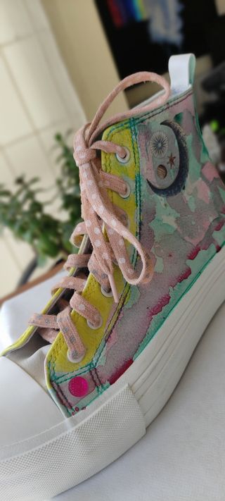 Playeras bota personalizadas a mano.