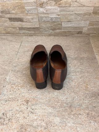 Zapatos Piel Marrón Tacón Bajo