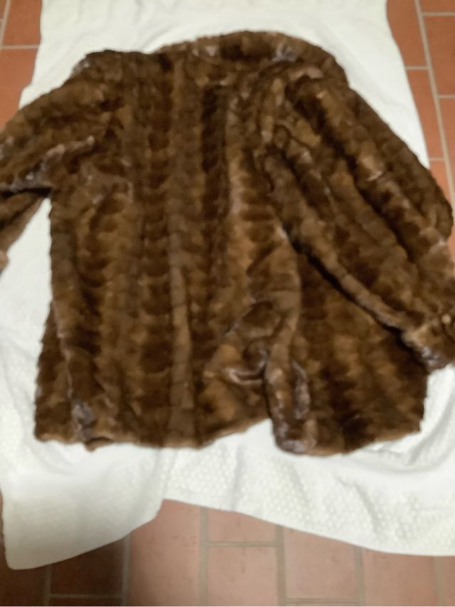 Giaccone ecopelliccia marrone vintage