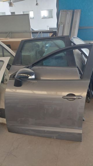 Puerta Renault Grand Scenic II