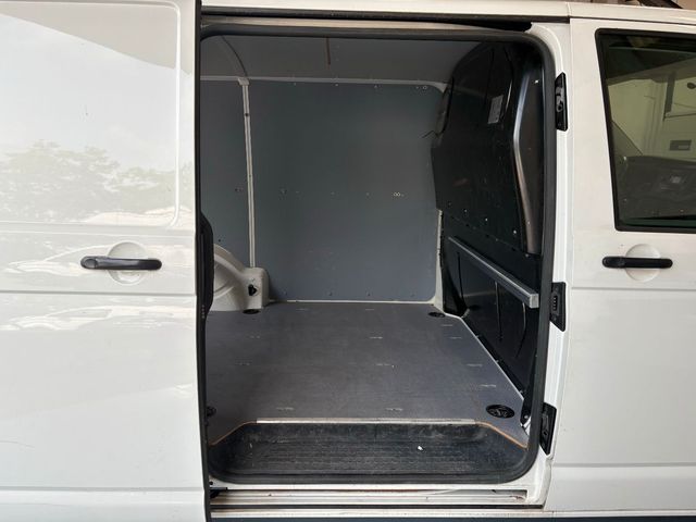 VOLKSWAGEN TRANSPORTER T6
