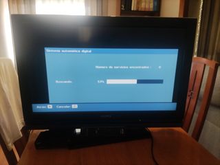 TV Sony Bravia de 32" con decodificador, 32V 4000