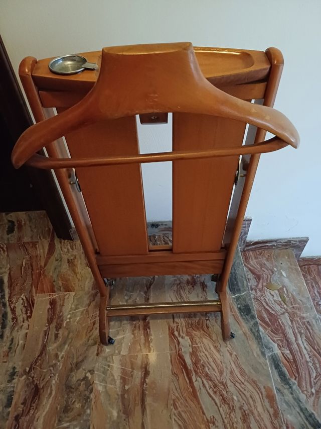 Servo muto vintage in legno