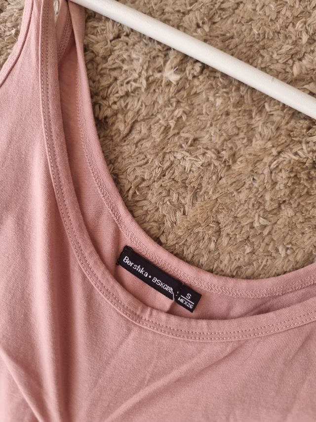 Body rosa Bershka talla S