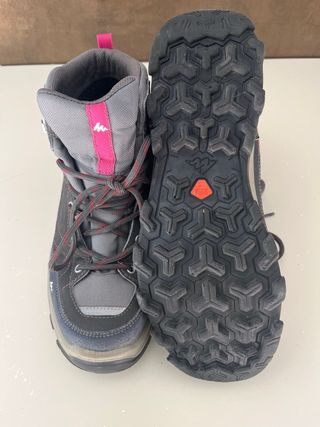 Botas trekking niña gris/rosa