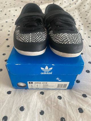 Zapatillas Adidas Adria Low - 36