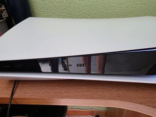 PS5 (PlayStation 5) 800GB.
