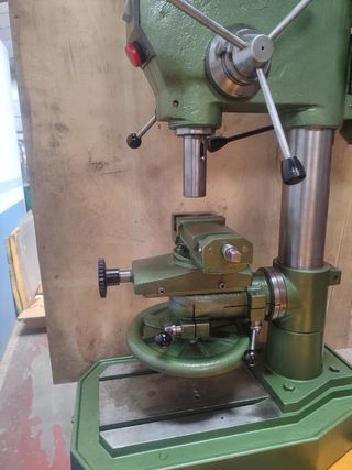 Taladro vertical hedisa td17 r