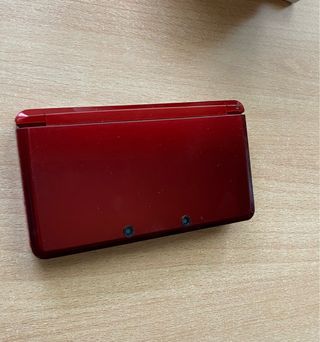 Nintendo 3DS rossa + 10 giochi