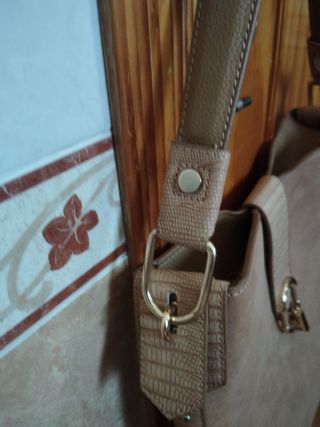 Bolso mano New Look beige