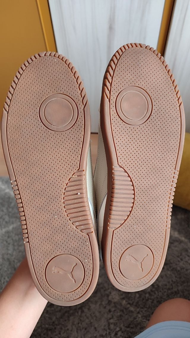 Zapatillas Puma blancas