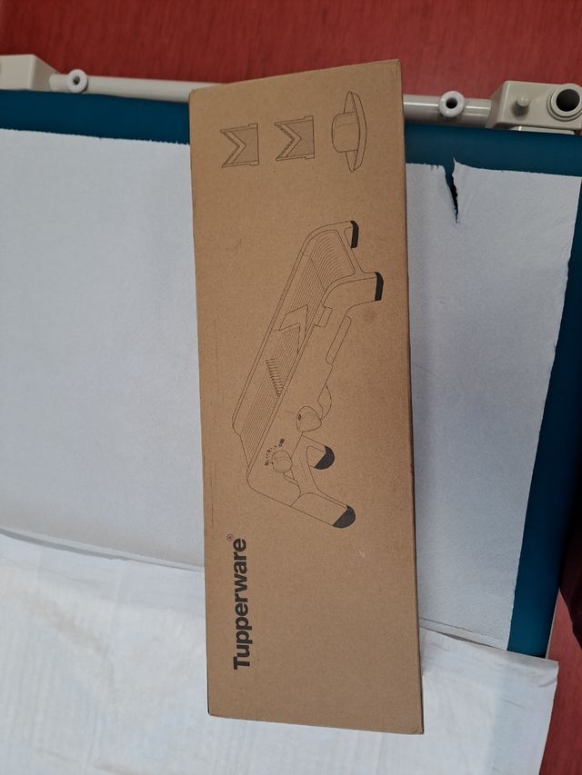 Mandolina Tupperware Grigia