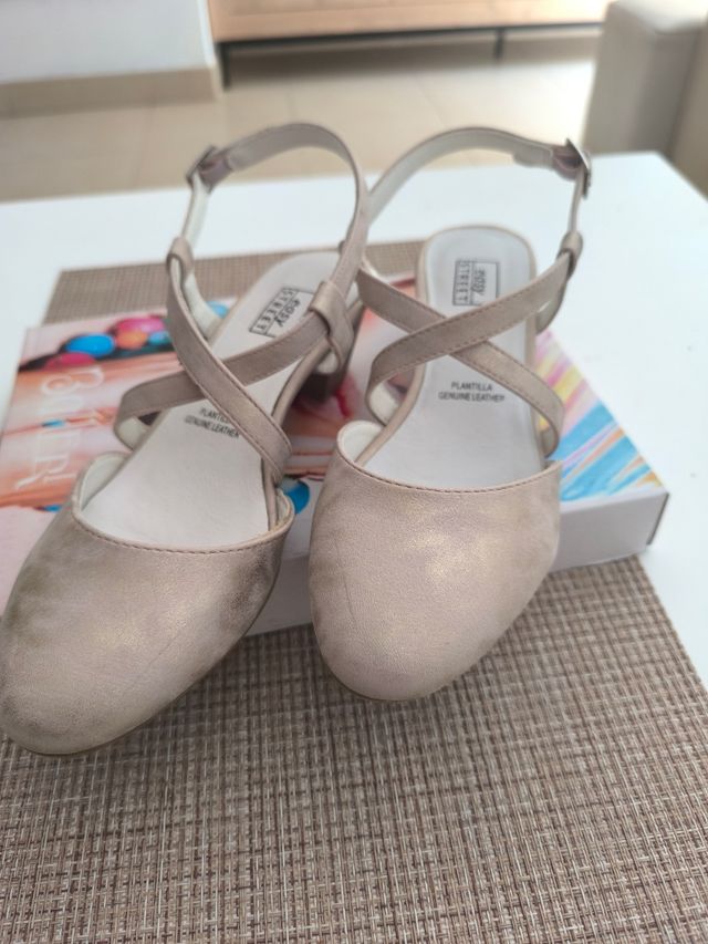 Zapatos Easy Street beige