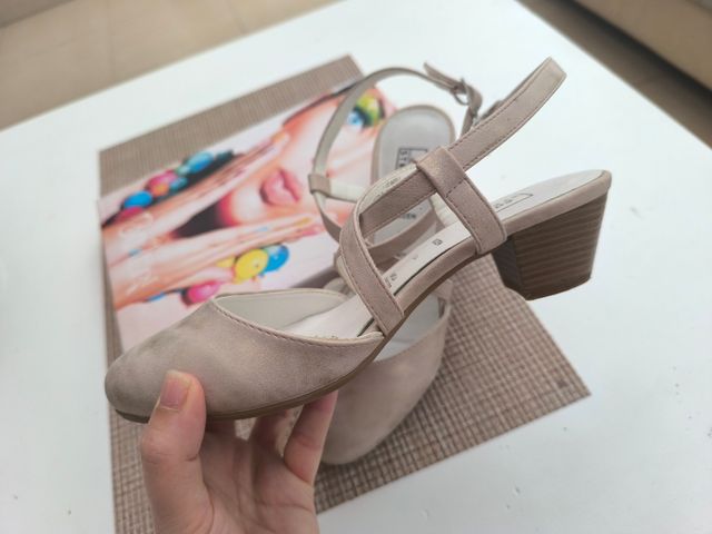 Zapatos Easy Street beige