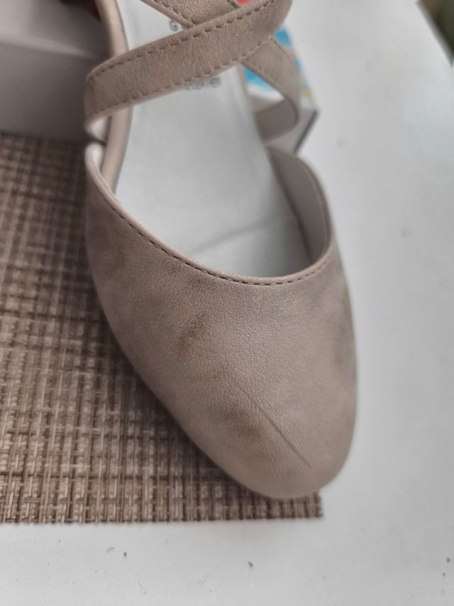 Zapatos Easy Street beige