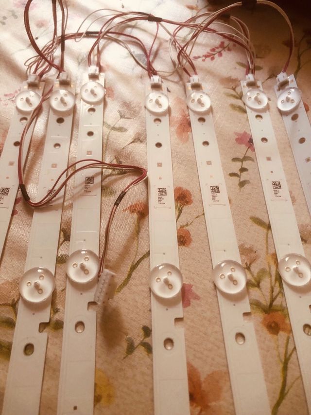 Tiras  LED completa TV  para Hisense H43MEC3050