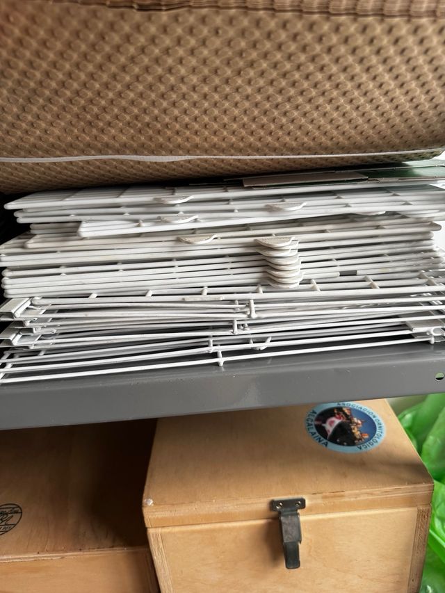 Incubadora y jaula canarios