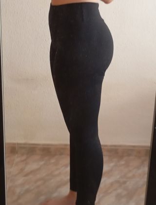 Mallas deportivas negras c/rayas blancas
